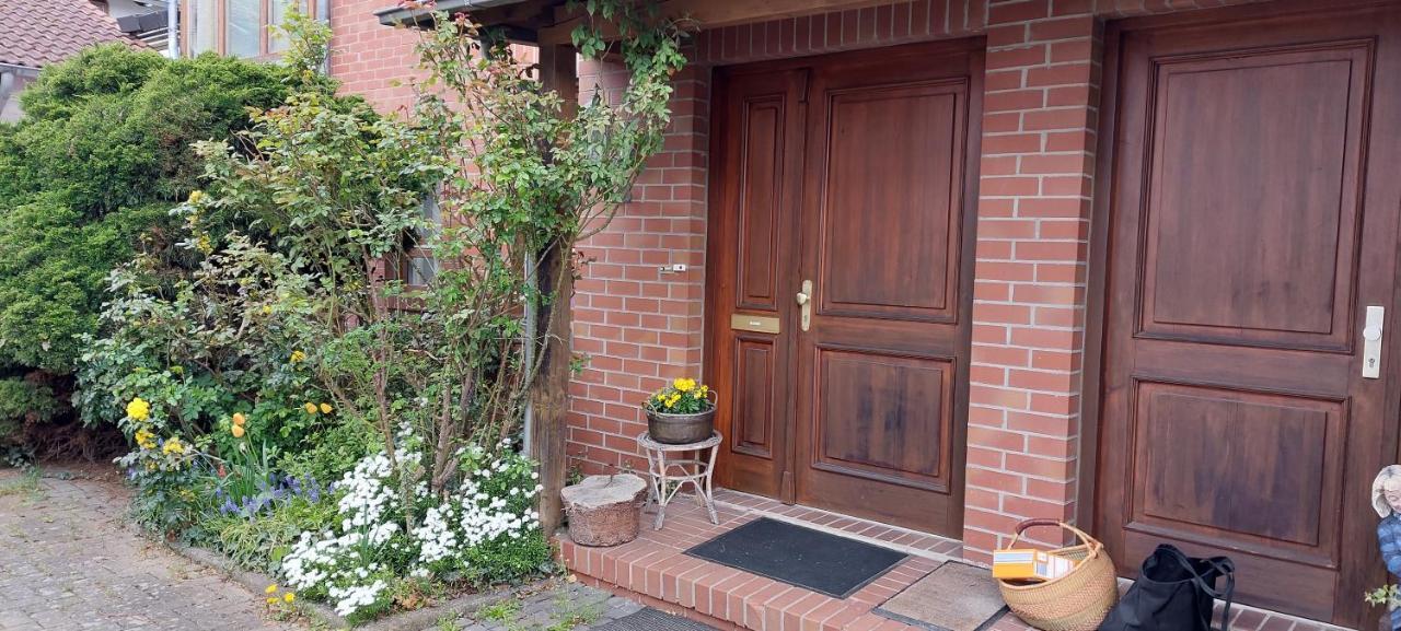 Eg-Zimmer Mit Bad Und Terrasse Kassel Exterior photo